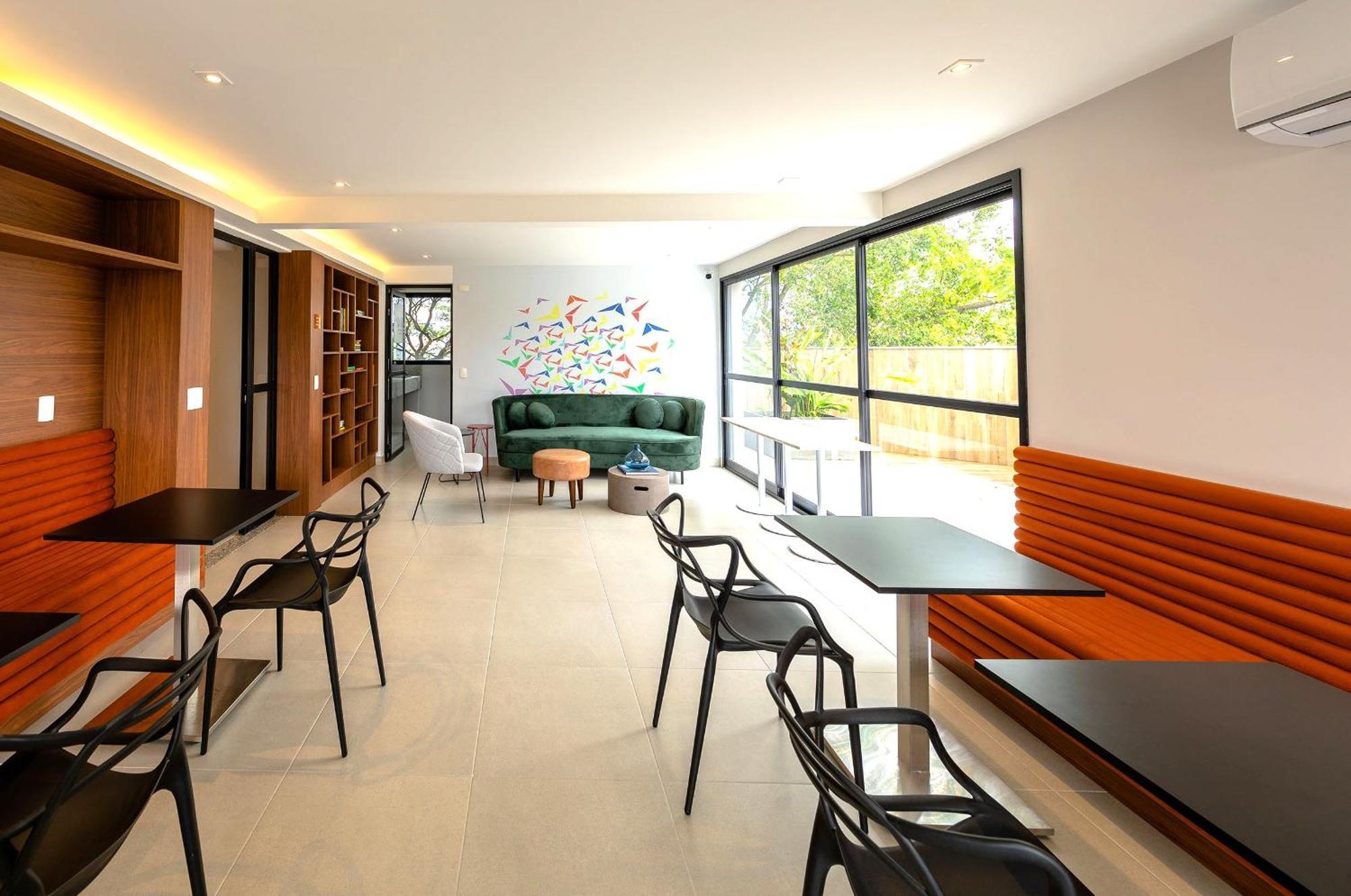 Apartamento Piscina, Ac, Academia, Ibirapuera|brazilian Corner
